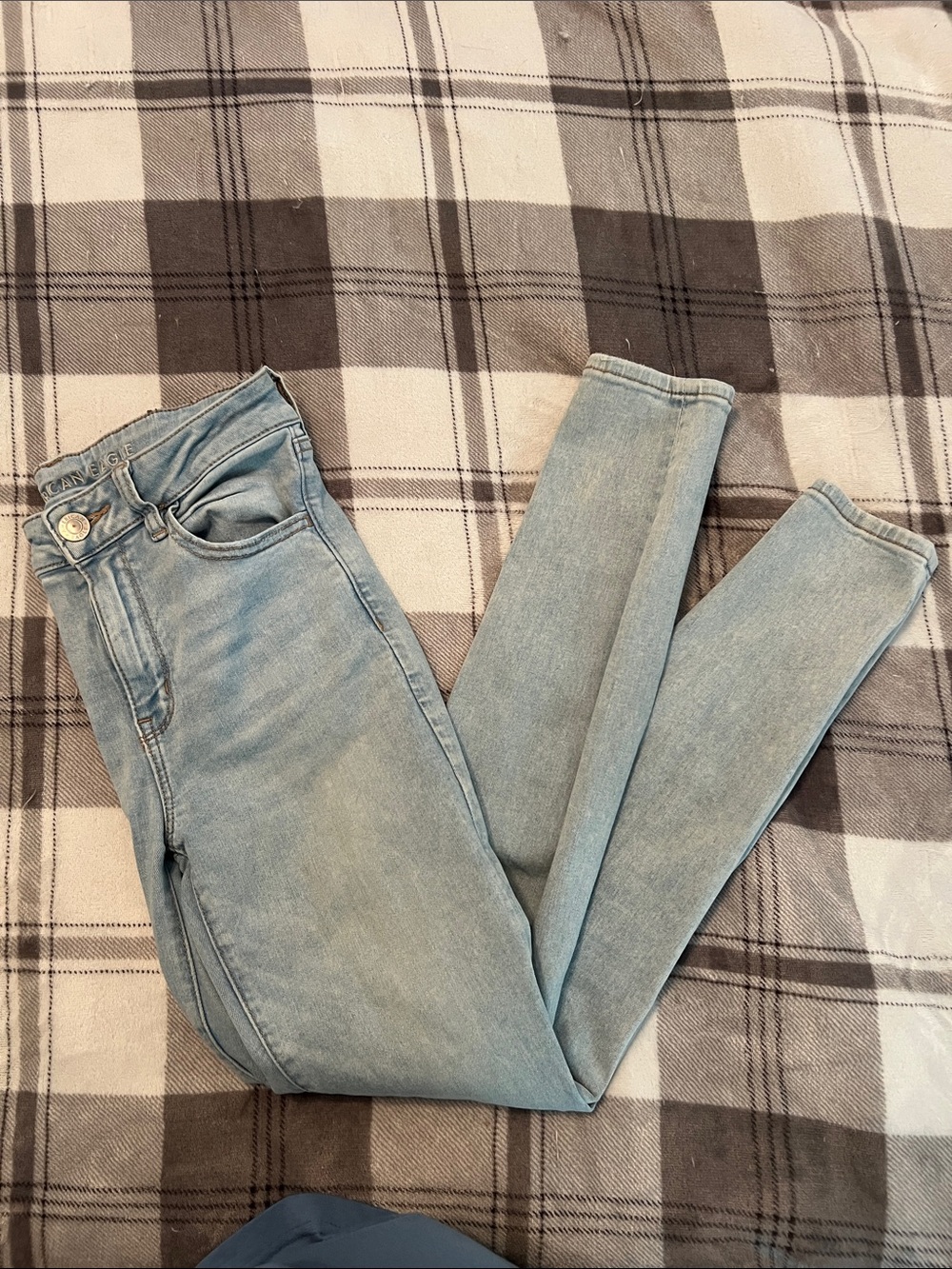 American Eagle Outfitters Light Blue Skinny Jeans